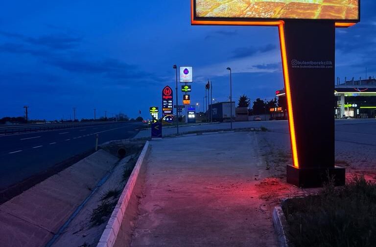 totem tabela, totem reklam, totem reklam tabelaları, totem tabela Antalya, totem tabela fiyatları, totem tabela tasarımı,
